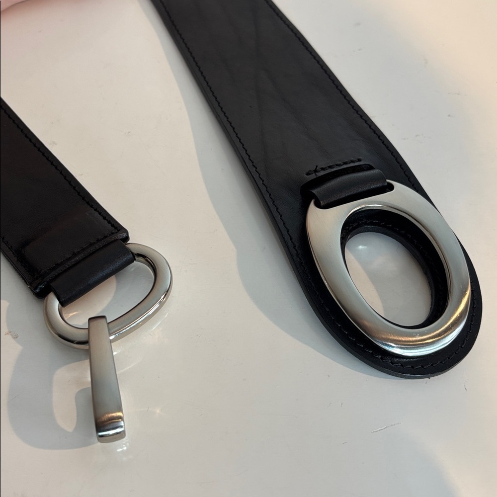 Brave 1992 black leather and elastic belt with brushed silver buckle size 36 - Picture 5 of 15
